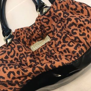 Wild leopard print purse.